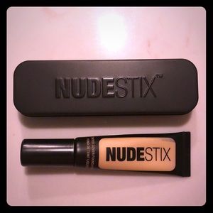 Nudestix tinted cover foundation